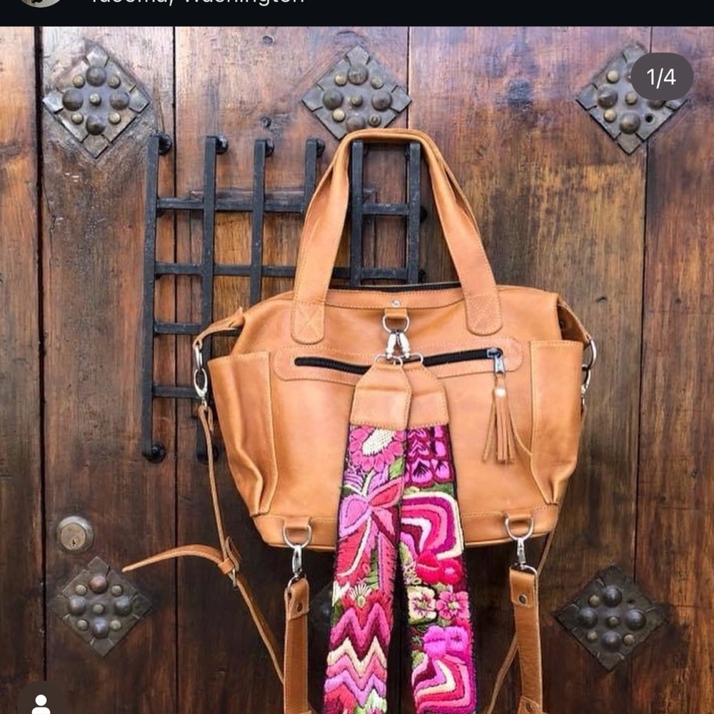 Colorful Geometric Patterned Hiptipico Straps - Picture 6 of 11